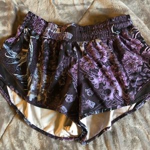 Hotty hot 2.5 EUC shorts